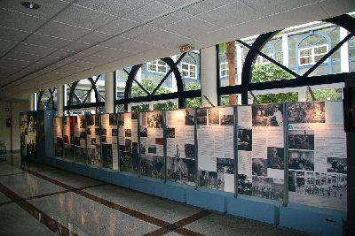 Una exposicin sintetiza en Ciencias del Trabajo la evolucin de las condiciones laborales en Espaa a lo largo del siglo XX .