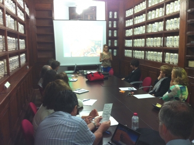 Taller en Filosofa y Letras, realizado en la sala de la Antigua Botica del Hospital del Cardenal Salazar.