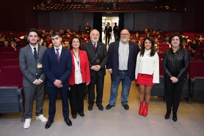 Autoridades durante la inauguración del congreso.