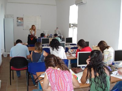 Corduba 07. Fons Mellaria. Una de las mayores dificultades para los alumnos espaoles en el extranjero es rellenar una solicitud de trabajo